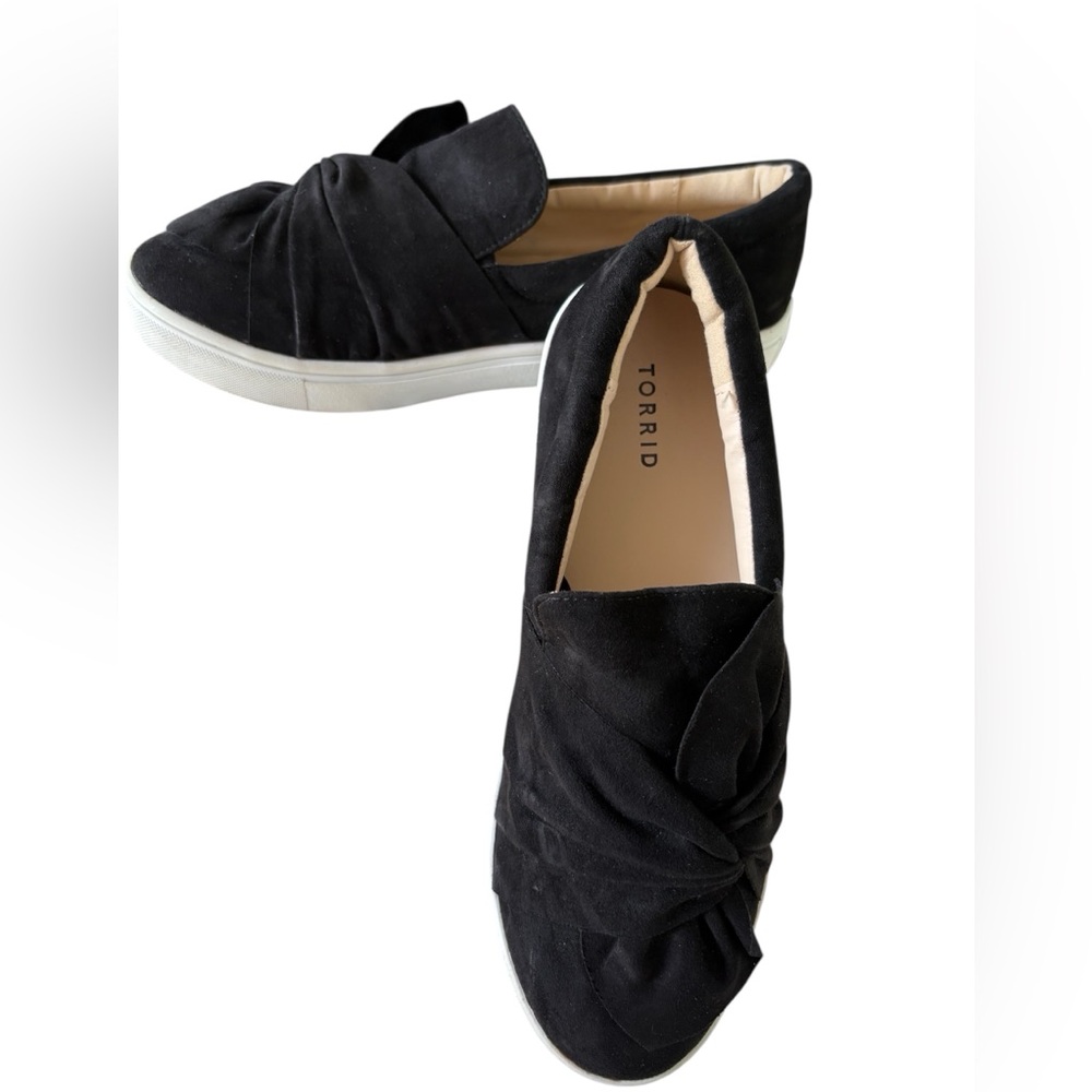 Torrid Black Slip-On Sneakers with Twisted Knot Detail